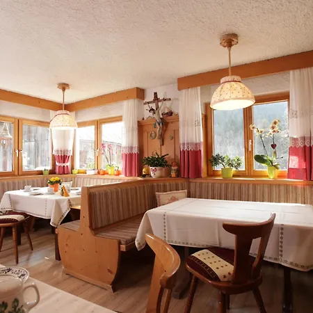 Haus Derra 3* Mittelberg