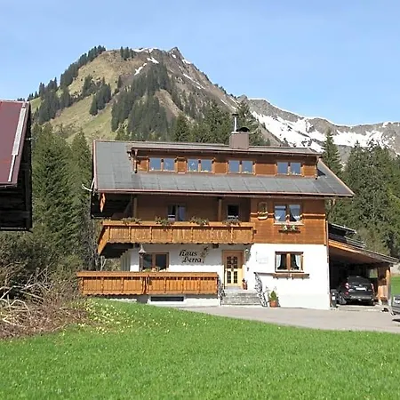 Panzió Haus Derra Mittelberg