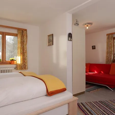 Bed & Breakfast Haus Derra