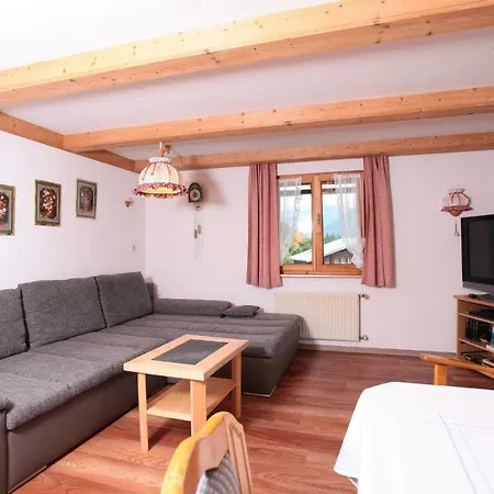 Haus Derra Bed and breakfast *
